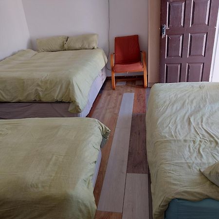 Appartement Leone Paris à Windhoek Chambre photo